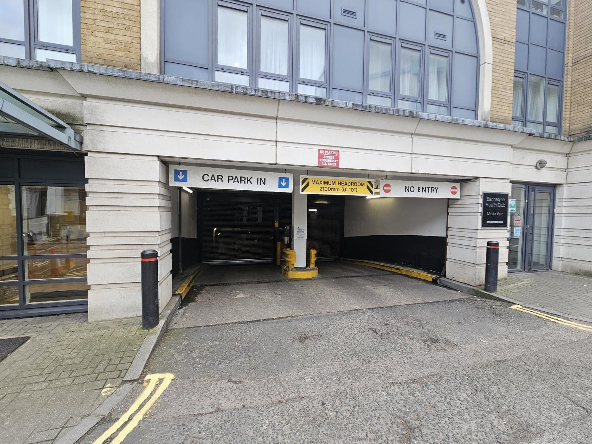 Appartamento Luxury 3-bed With Private Garden En-suites & Underground Parking Prime Nw6 Location